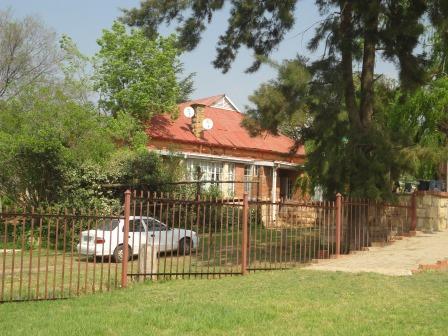 8 Bedroom Property for Sale in Ladybrand Free State